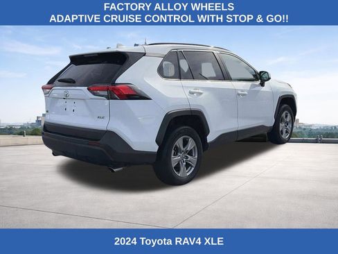 Used 2024 Toyota RAV4 XLE image 5