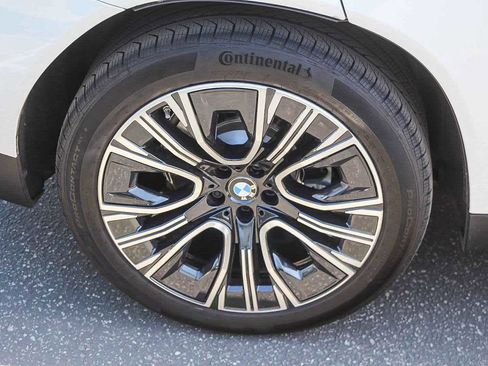 Used 2025 BMW X3 xDrive30i w/ Premium Package image 8