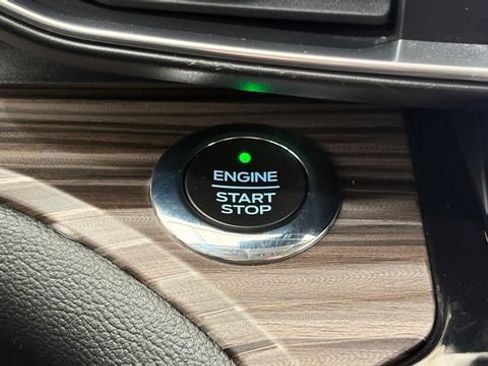 Used 2021 Ford Explorer Limited w/ Hybrid Equipment Group 310A RWD image 43
