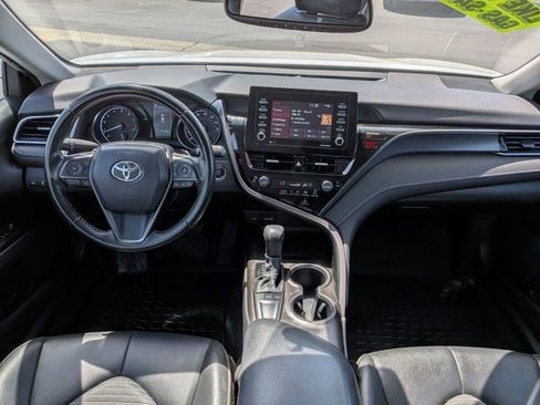 Used 2023 Toyota Camry SE w/ Convenience Package image 15