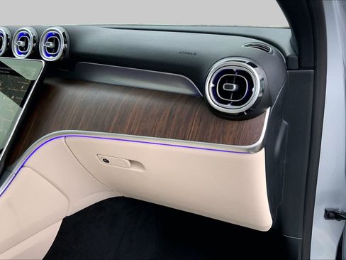 Certified 2026 Mercedes-Benz GLC 300 4MATIC image 10