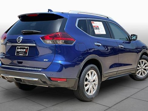 Used 2019 Nissan Rogue SV FWD image 12