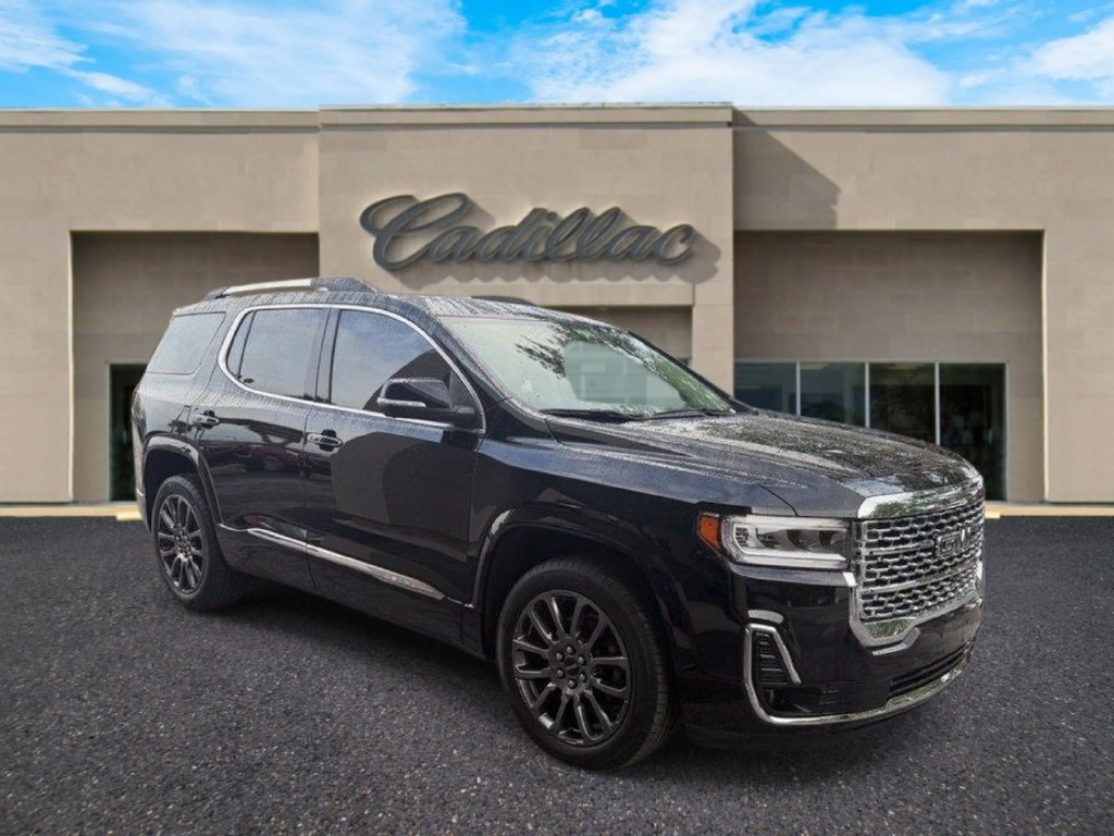 Used 2023 GMC Acadia Denali w/ Black Diamond Edition AWD/4WD image 1