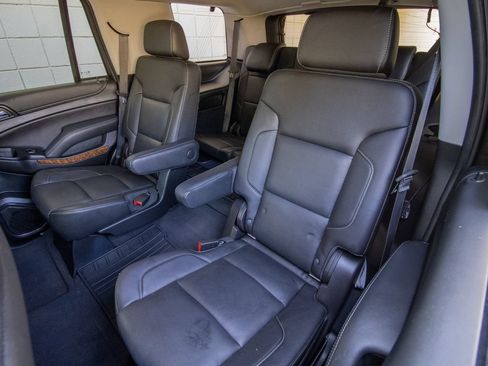 Used 2020 Chevrolet Tahoe Premier AWD/4WD image 19