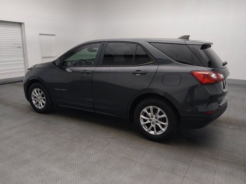 Used 2020 Chevrolet Equinox LS FWD image 3