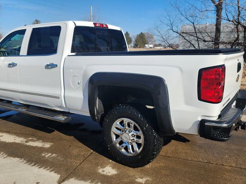 Used 2015 Chevrolet Silverado 2500 LTZ w/ Duramax Plus Package image 6