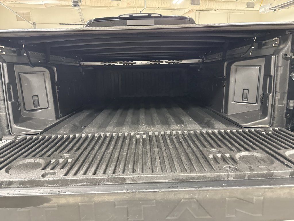 Used 2023 Nissan Titan Platinum Reserve w/ Moonroof Package AWD/4WD image 25