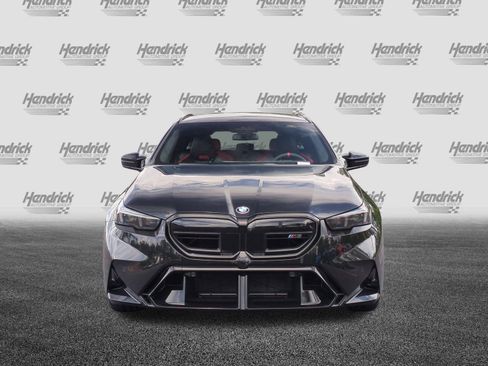 New 2027 BMW M5 Touring AWD/4WD image 3