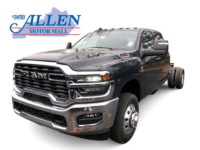 New 2026 RAM 3500 Tradesman w/ Chrome Appearance Group