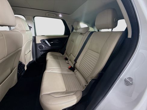 Used 2020 Land Rover Discovery Sport S image 25