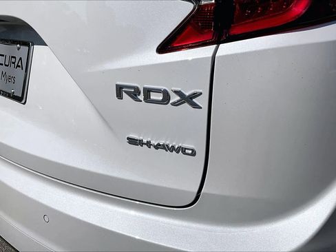 New 2026 Acura RDX SH-AWD w/ Advance Package image 15