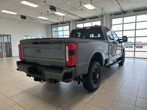 New 2026 Ford F250 4x4 Crew Cab Super Duty image 34