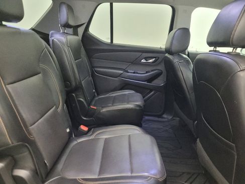 Used 2018 Chevrolet Traverse Premier w/ LPO, Floor Liner Package AWD/4WD image 19