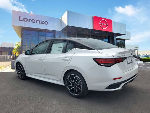 New 2025 Nissan Sentra SR w/ SR Premium Package image 6