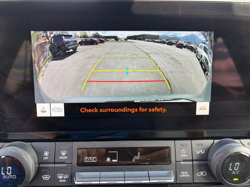 Used 2026 Toyota Grand Highlander AWD image 21