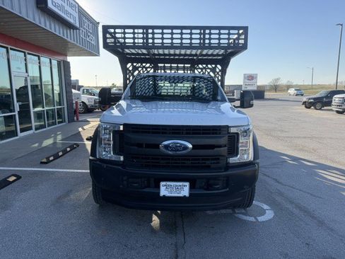 Used 2018 Ford F550 4x4 Regular Cab Super Duty image 10