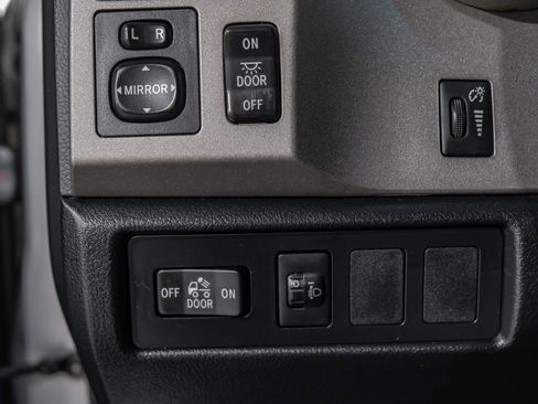 Used 2013 Toyota Tundra 2WD CrewMax image 25