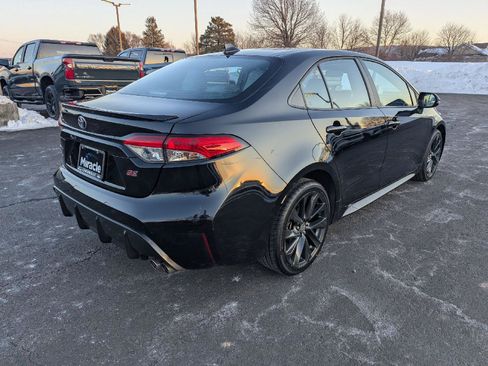 Used 2023 Toyota Corolla SE image 7