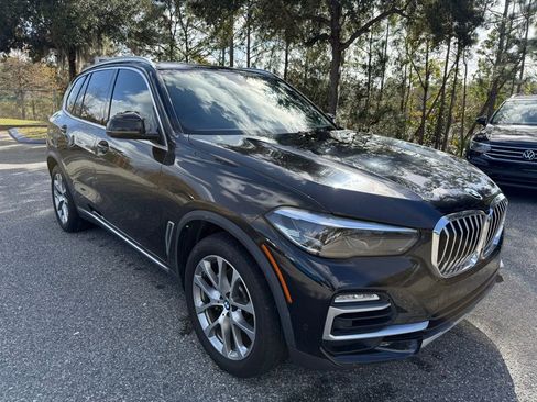 Used 2020 BMW X5 sDrive40i w/ Premium Package image 3
