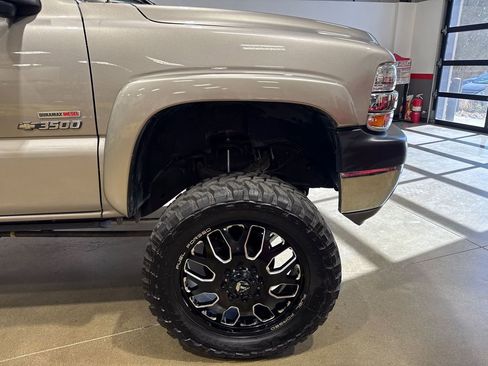 Used 2002 Chevrolet Silverado 3500 LT w/ Off-Road Skid Plate Pkg image 52