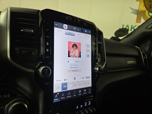 Certified 2024 RAM 2500 Big Horn w/ Night Edition image 20