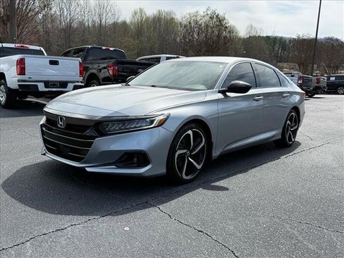 Used 2022 Honda Accord Sport image 8