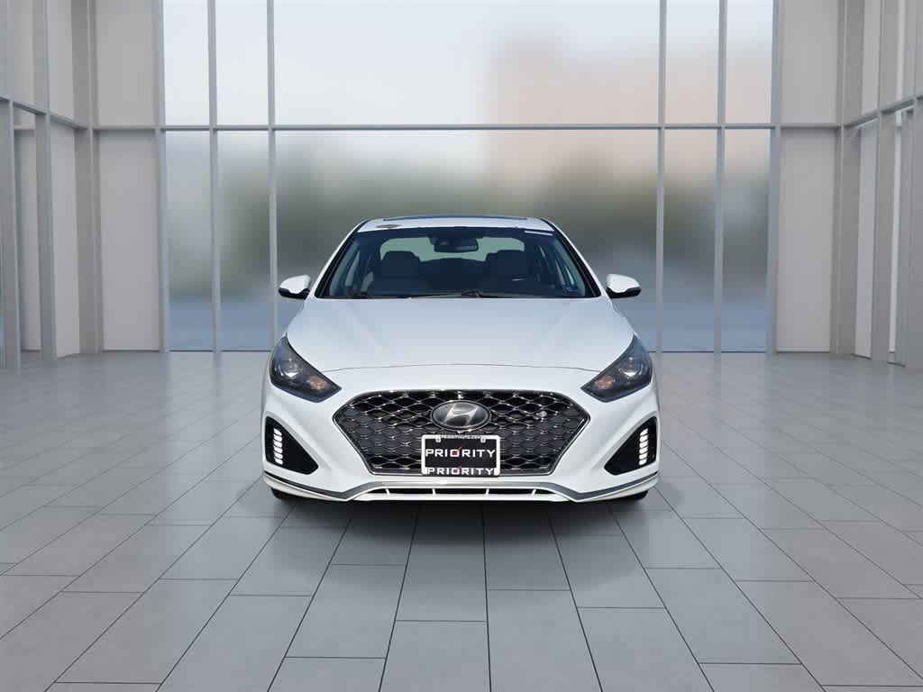 Used 2018 Hyundai Sonata Limited FWD image 4