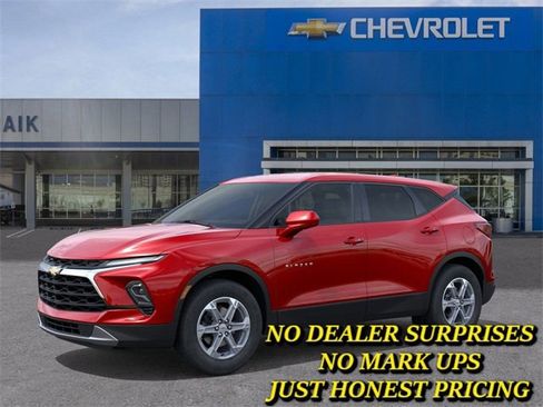 New 2026 Chevrolet Blazer LT image 2