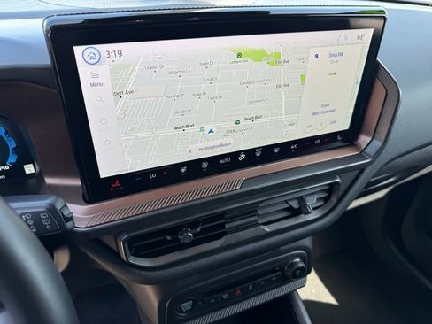 Used 2025 Ford Bronco Sport Outer Banks w/ Outer Banks Tech Package+ image 17