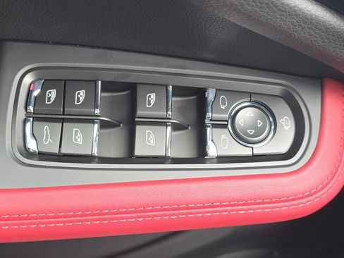 New 2026 Porsche Macan S AWD/4WD image 16