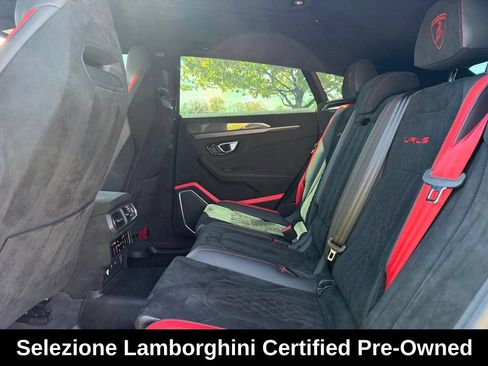 Used 2023 Lamborghini Urus Performante AWD/4WD image 37
