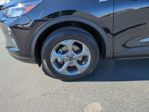 Used 2025 Ford Escape ST-Line image 11