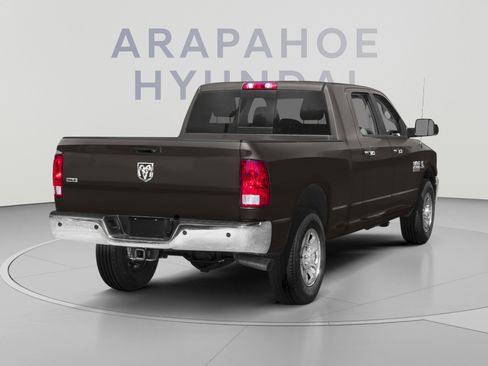 Used 2018 RAM 2500 Big Horn w/ Sport Appearance Group AWD/4WD image 2
