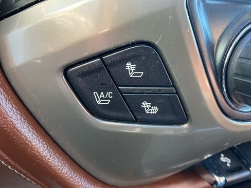 Certified 2015 Chevrolet Silverado 1500 High Country w/ High Country Premium Package image 36