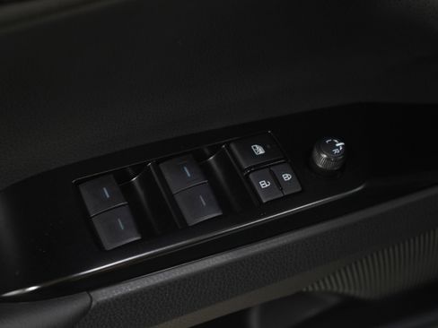 Used 2025 Toyota Camry LE image 20