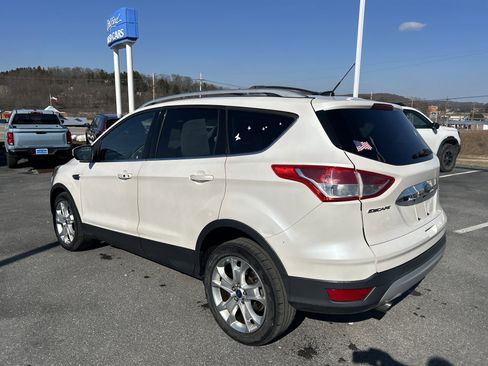 Used 2016 Ford Escape Titanium image 17