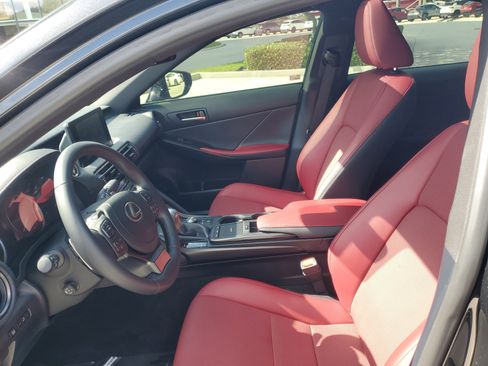 Used 2025 Lexus IS 300 w/ Premium Package RWD image 18