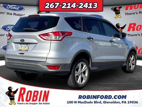 Used 2015 Ford Escape S FWD image 7
