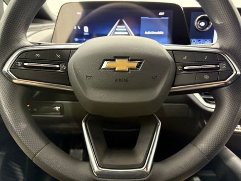 New 2026 Chevrolet Equinox EV LT image 37