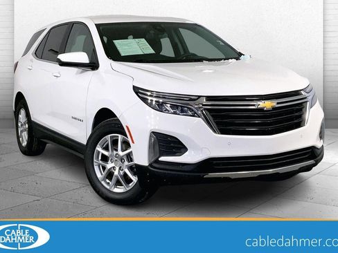 Used 2024 Chevrolet Equinox LT image 1