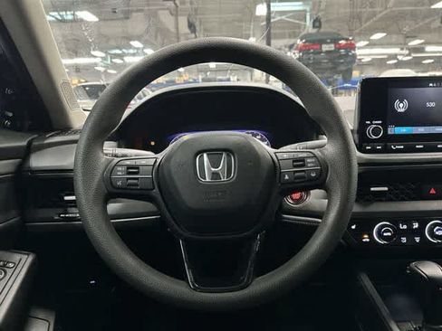 Used 2023 Honda Accord EX image 15