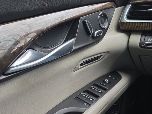 Used 2017 Cadillac CT6 Luxury image 6