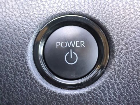 Used 2025 Toyota Camry LE w/ Convenience Package FWD image 25