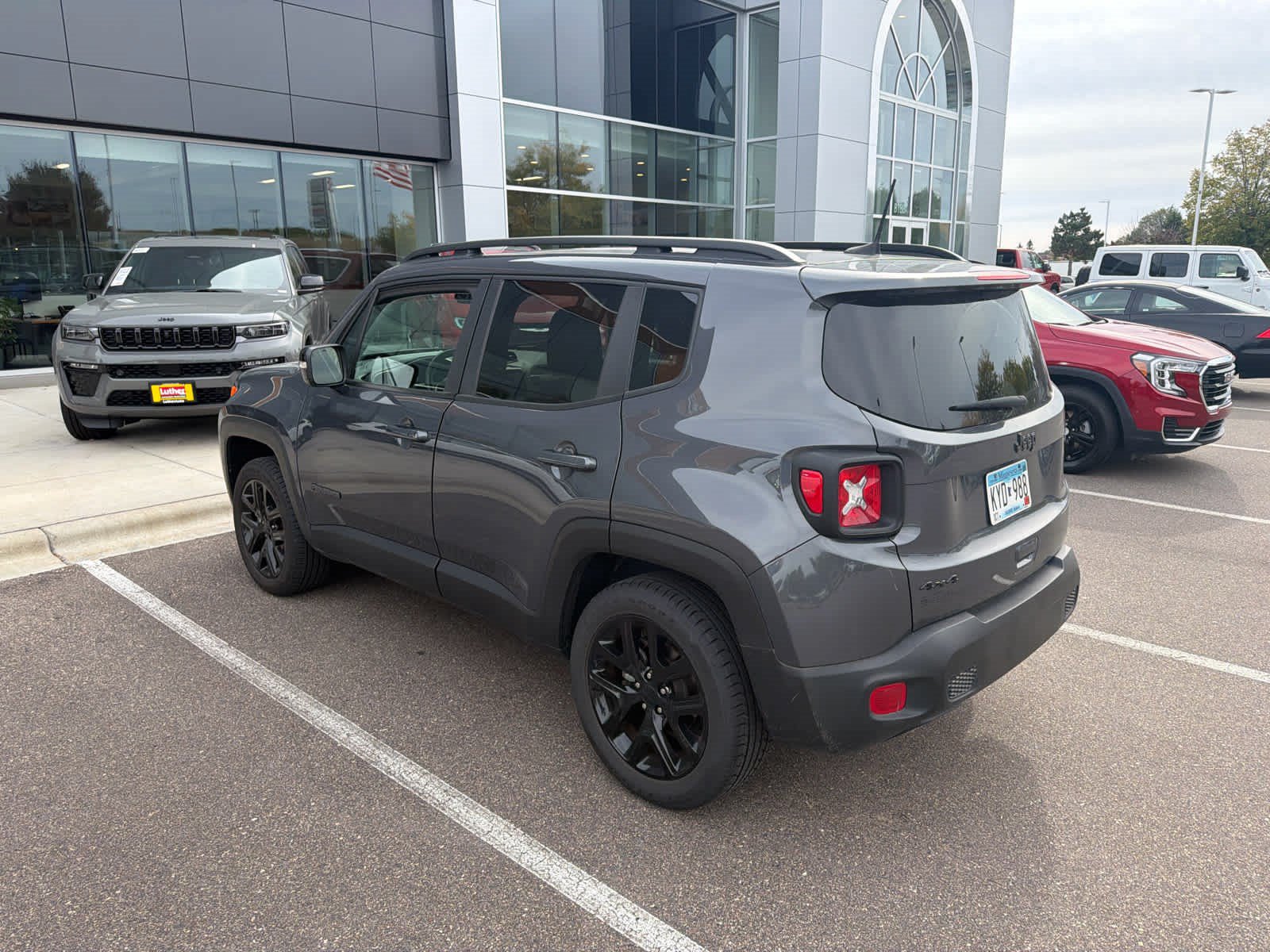 Used 2023 Jeep Renegade Altitude w/ Convenience Group I AWD/4WD image 5