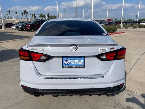 Certified 2023 Nissan Altima 2.5 SR FWD image 4