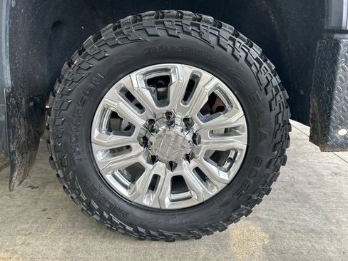 Used 2022 Chevrolet Silverado 3500 LT w/ All Star Edition AWD/4WD image 25