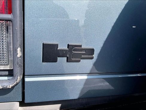 Used 2005 HUMMER H2 SUT w/ Preferred Equipment Group AWD/4WD image 8