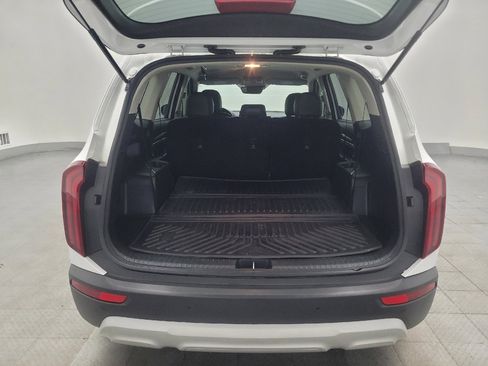 Used 2021 Kia Telluride LX FWD image 29