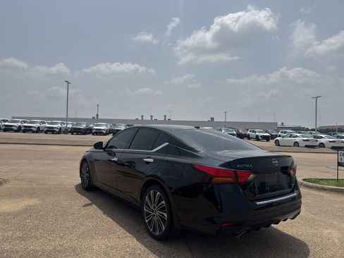 Certified 2023 Nissan Altima 2.5 SL AWD/4WD image 14