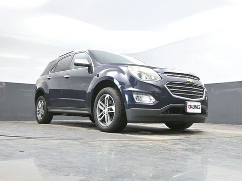Used 2017 Chevrolet Equinox Premier w/ Enhanced Convenience Package FWD image 35